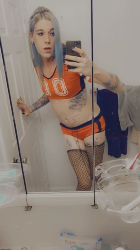 Sexy Sports Babe #18