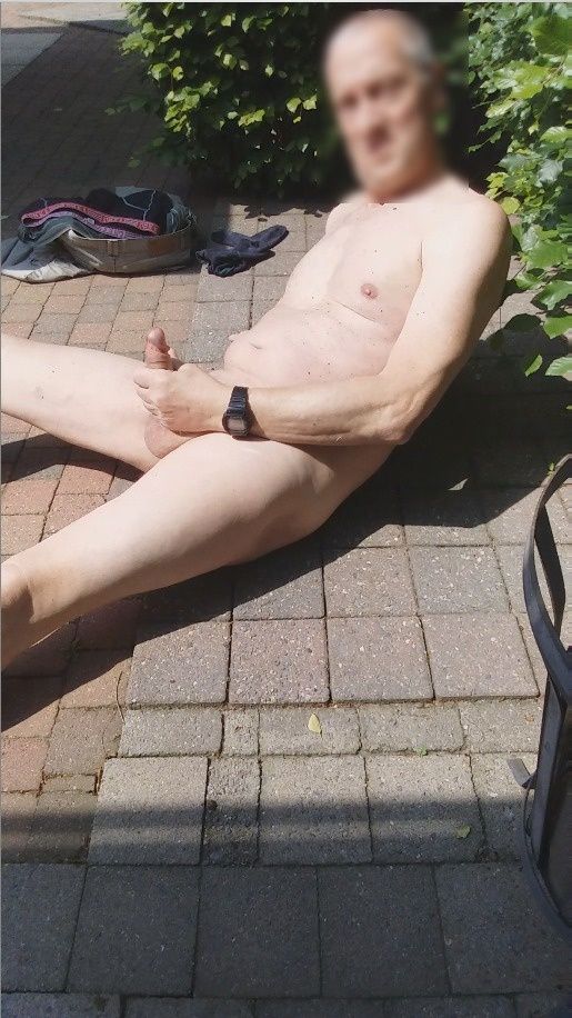 outdoor exhibitionist sexshow jerking all over the place #9