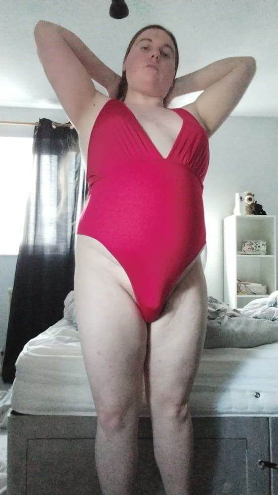 My enormous BBW curves in a sexy red singlet! #6