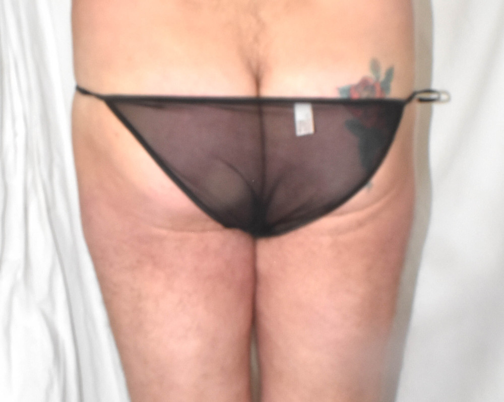 BLACK LACK WHEN IS IT TIGHT. #5
