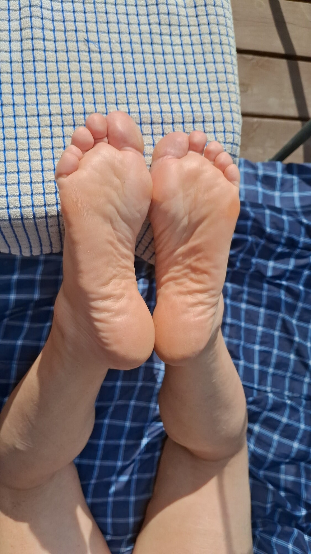 Cute feet in the sun #1 #8