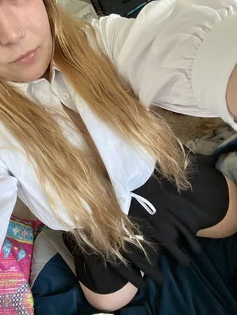 schoolgirl         