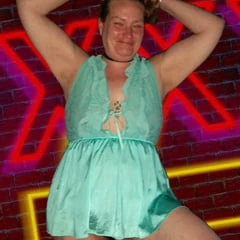Sexy Fucking Chubby MILF