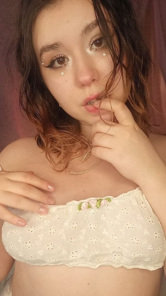 Lilly Free Photos #26