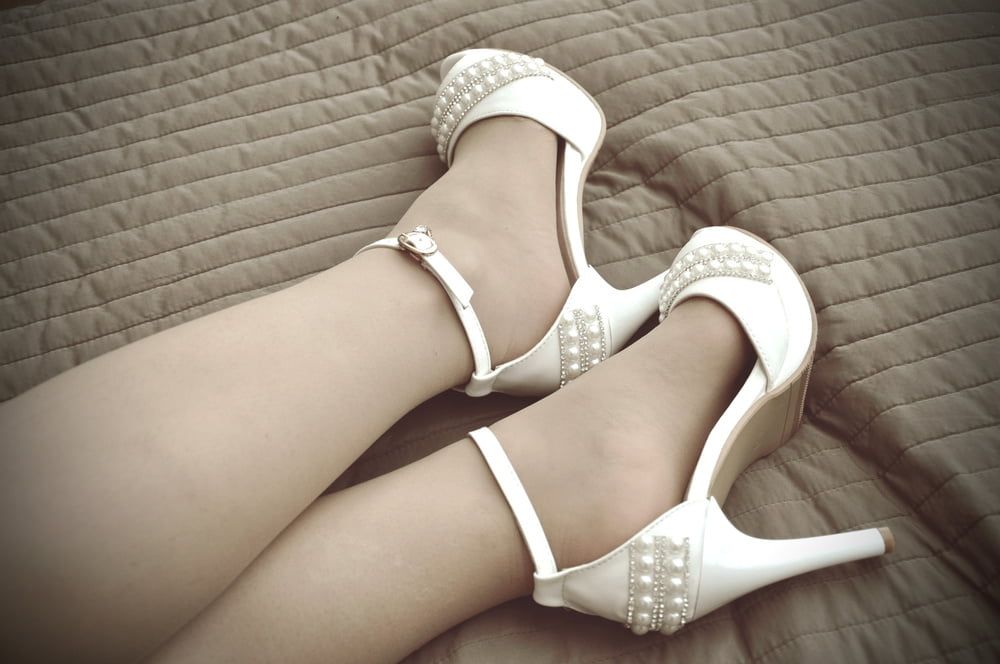 Pantyhose in white heels #7