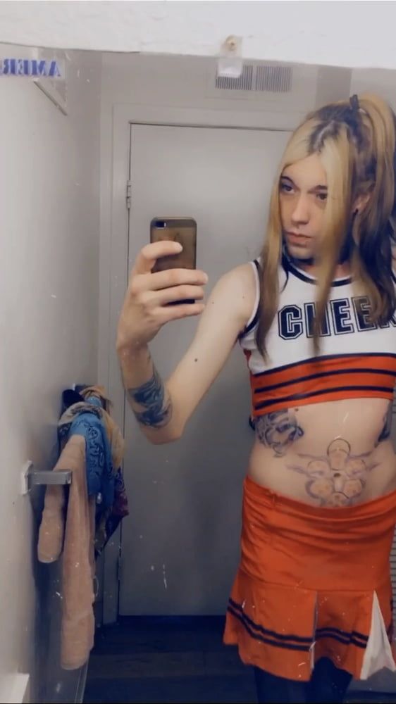 Sexy Cheerleader #51