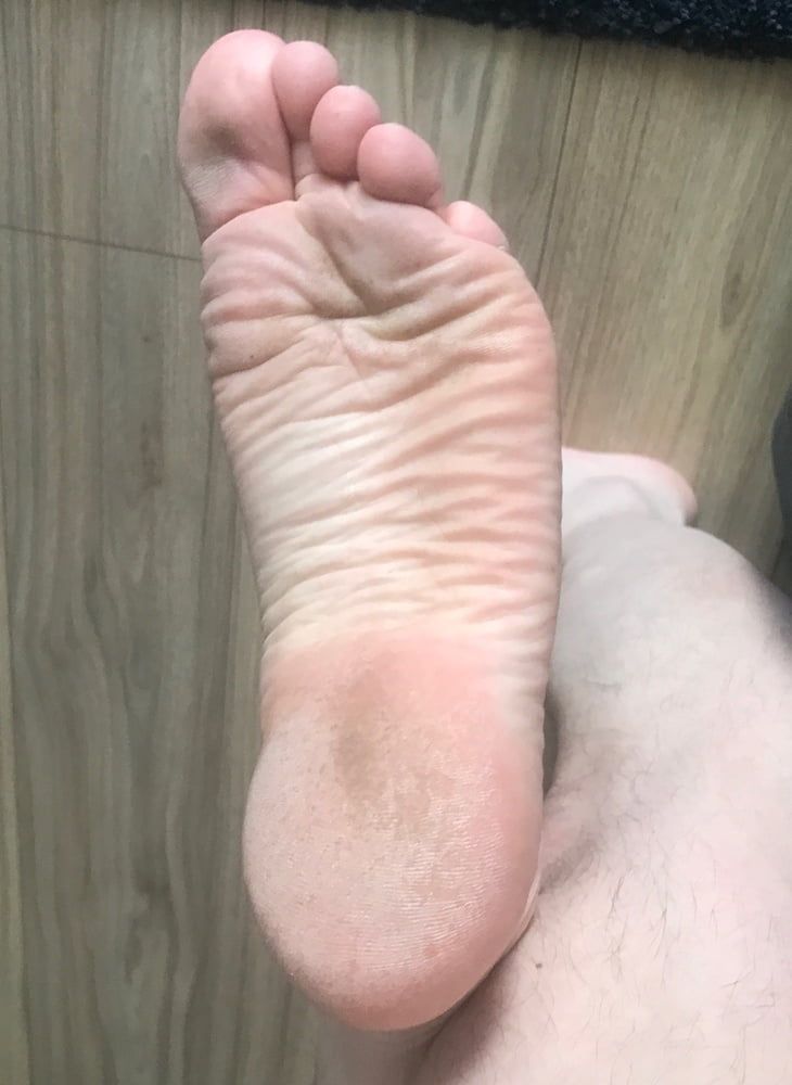 My asshole and soles to cum #8