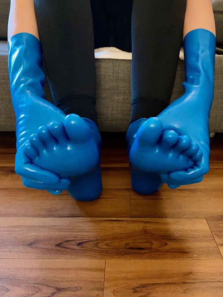 Blue Latex Toe Socks and Gloves #11