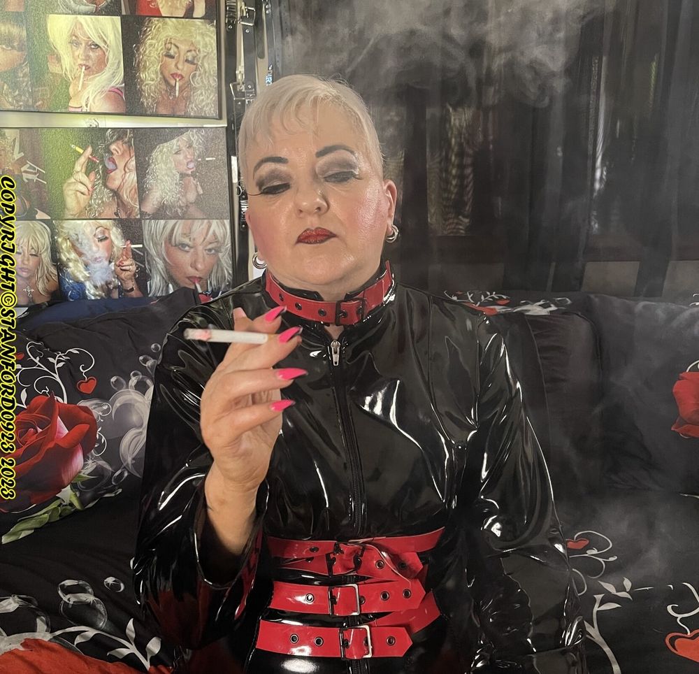 MISTRESS SHIRLEY READY TO FUCK SISSY SLAVE #3