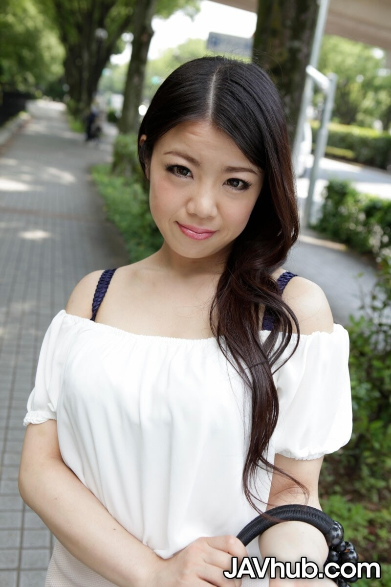 Rina Shirakawa Gets Picked From Park #7
