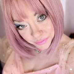 Tina Snua Selfies #63