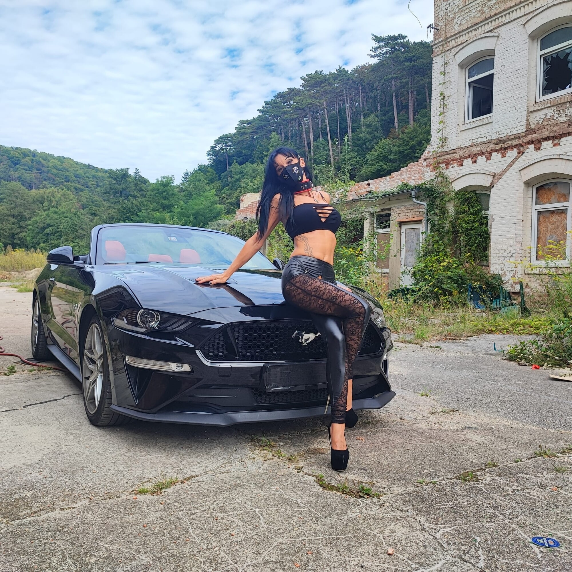 Vanessa and the Mustang Angel #31