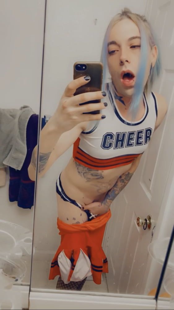 Hot Cheerleader #37