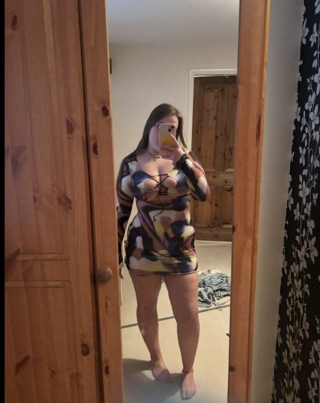 Wife in her night out outfits. #14