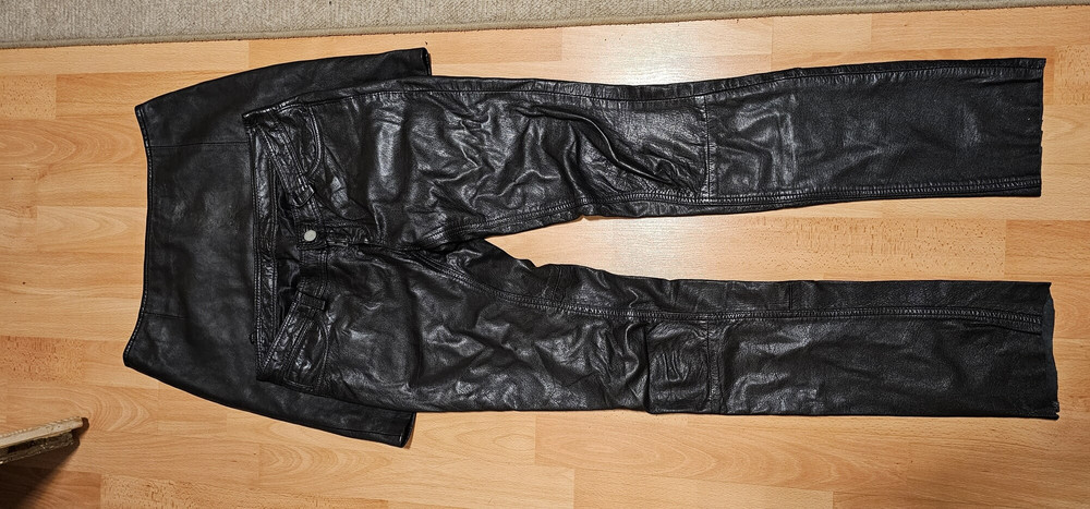Geile Damen echtleder klamotten mix. #4