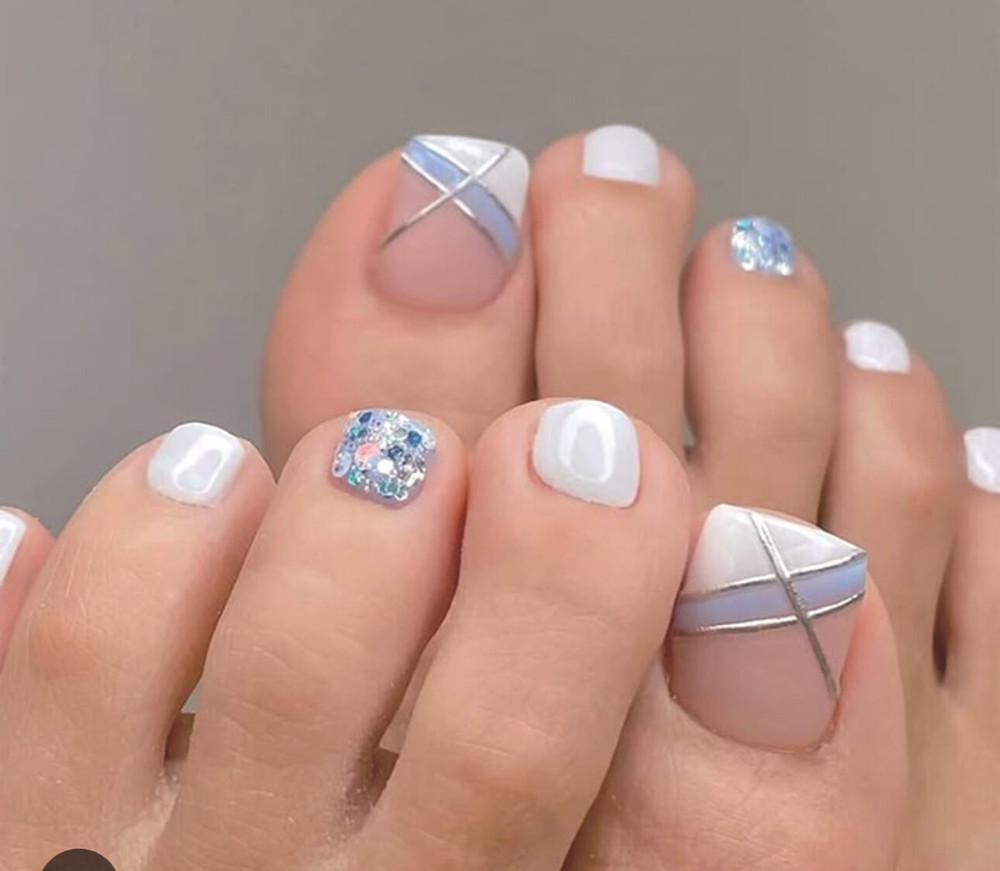 Mani  Pedi