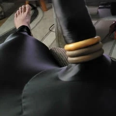 Legins mit Penishuelle die zweite
