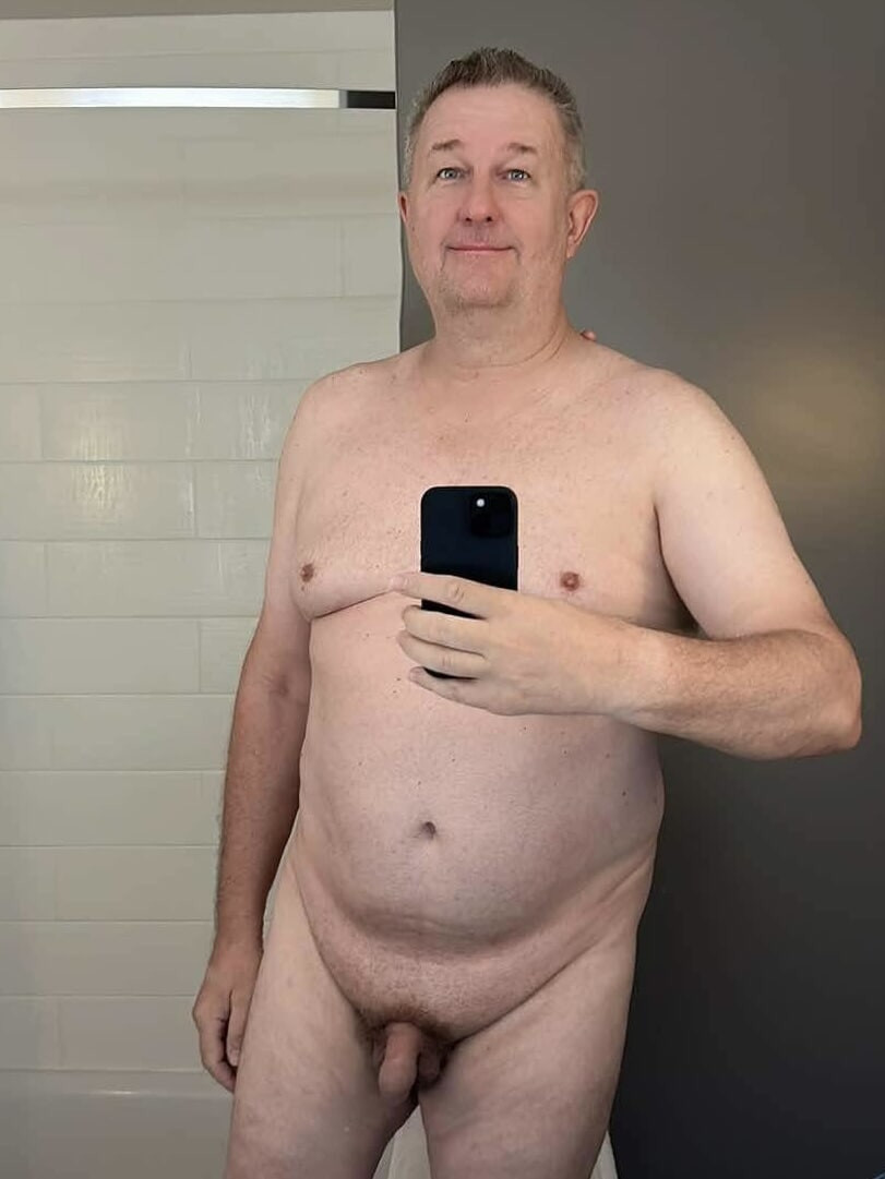 Naked daddy in the mirrir #6