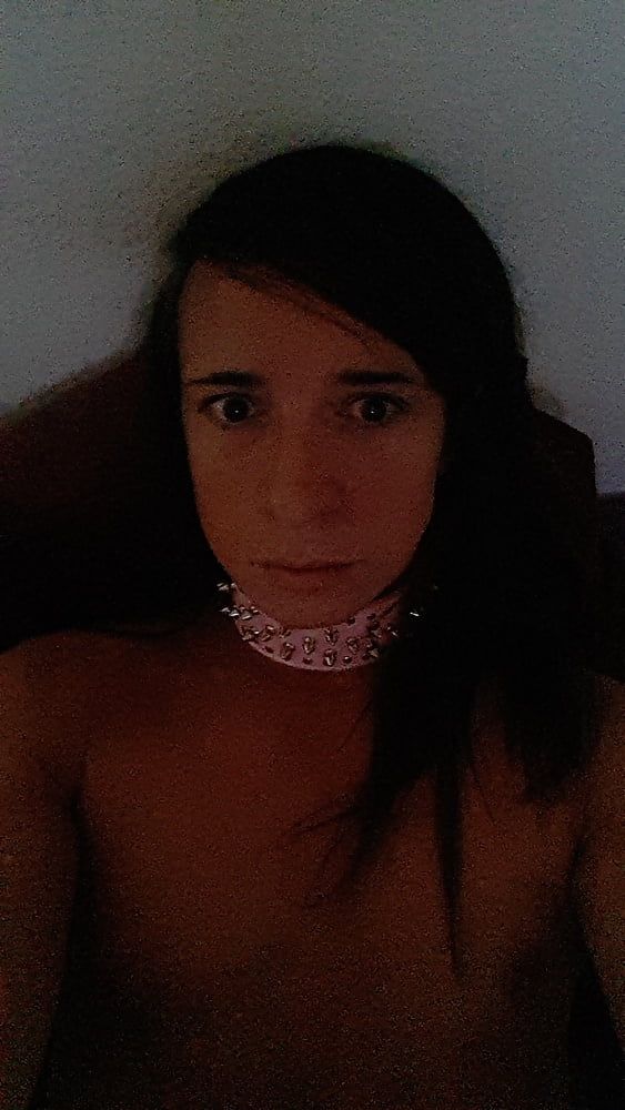 Tygra babe face with pink bitch necklace #3