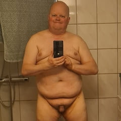 Nude pics of PornoTorgeir