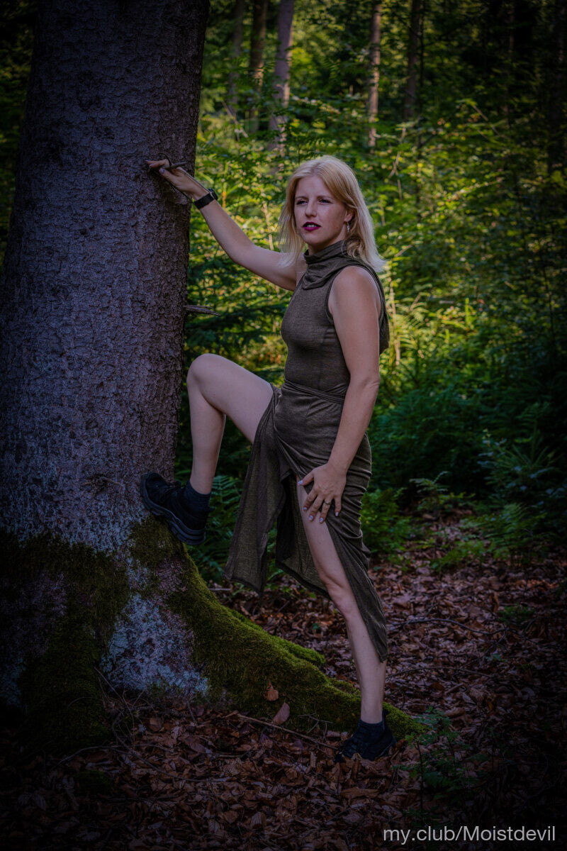 Moistdevil Free Photos #10