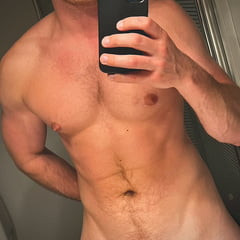 自我中心的 🧔🏽 ♂️