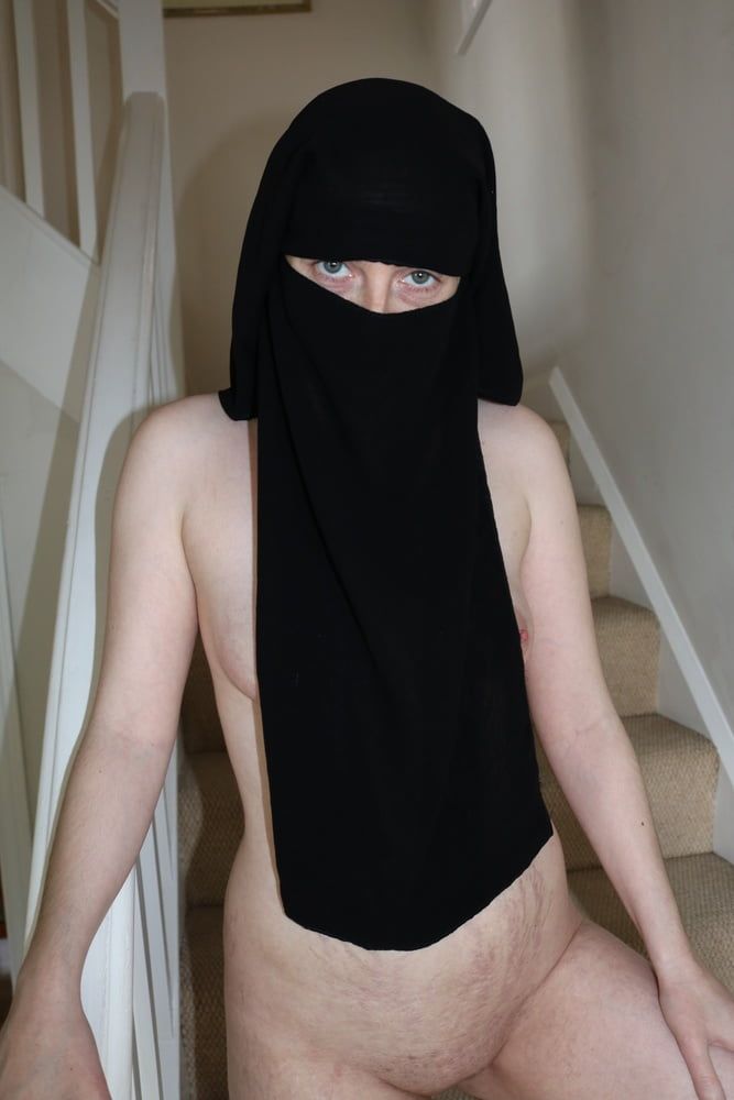 Niqab slut #12