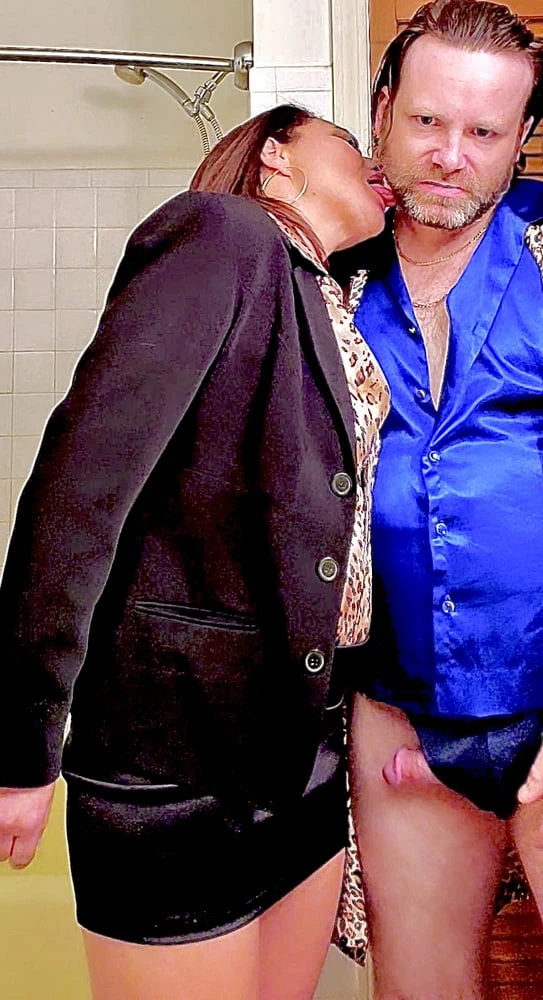 SATIN FETISH KING WEEKEND PROMO! FIRE SALE 7