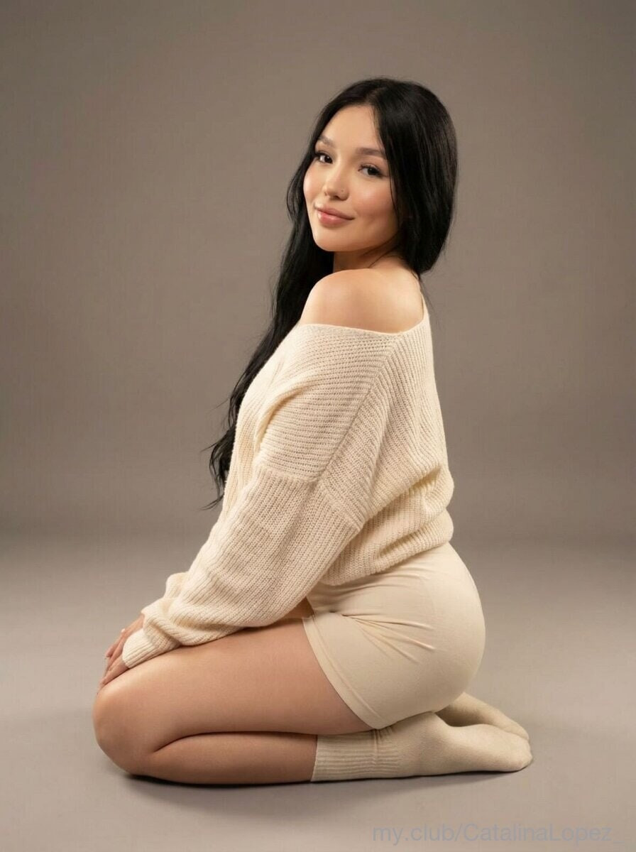 Catalina Lopez Free Photos #22