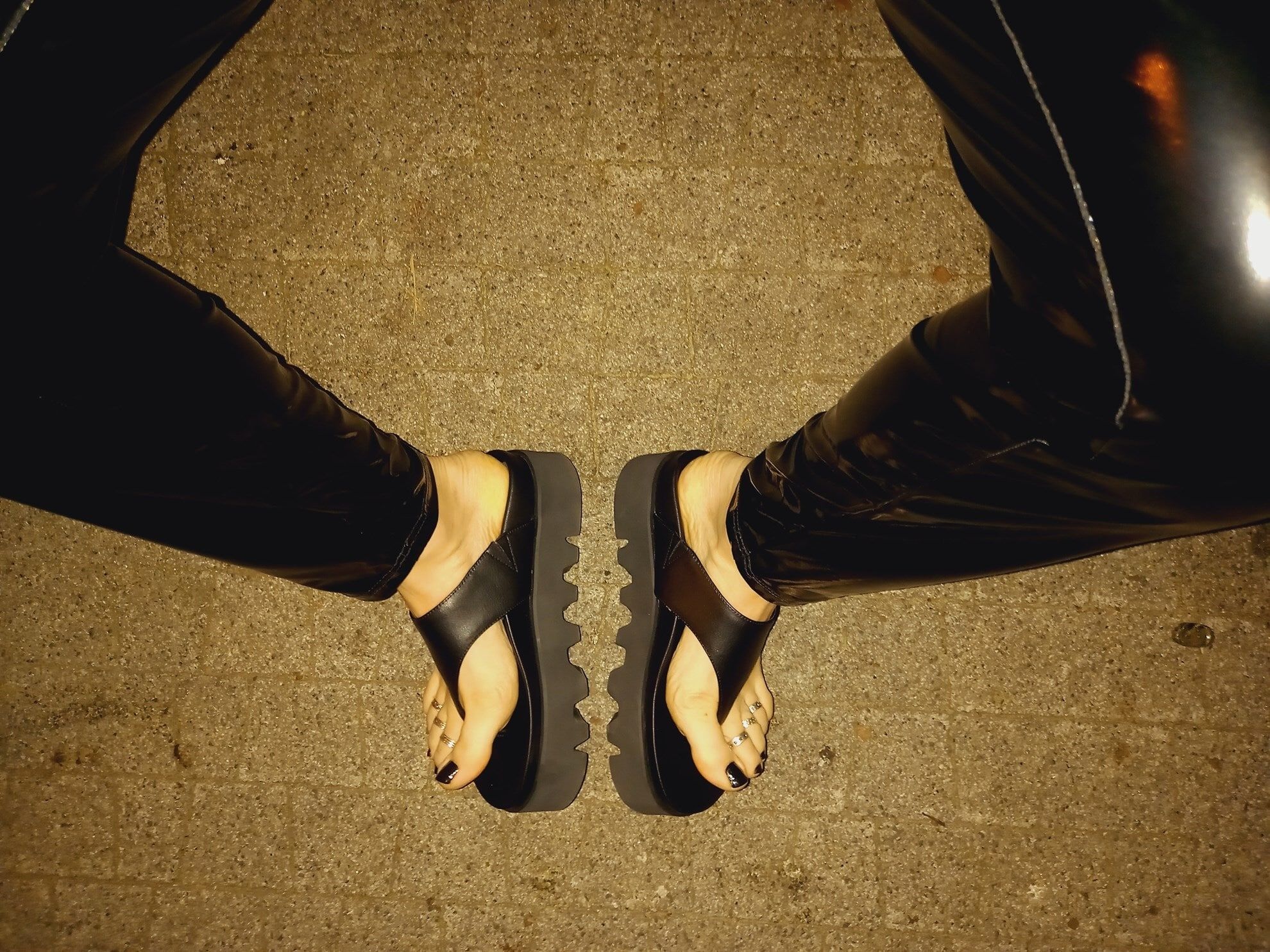 platform flip flops and latex pants #4