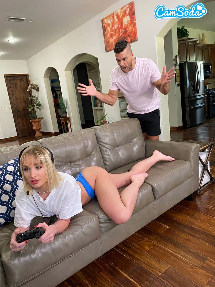 Taboo Gamer Girl lets her Step-dad fuck her #10