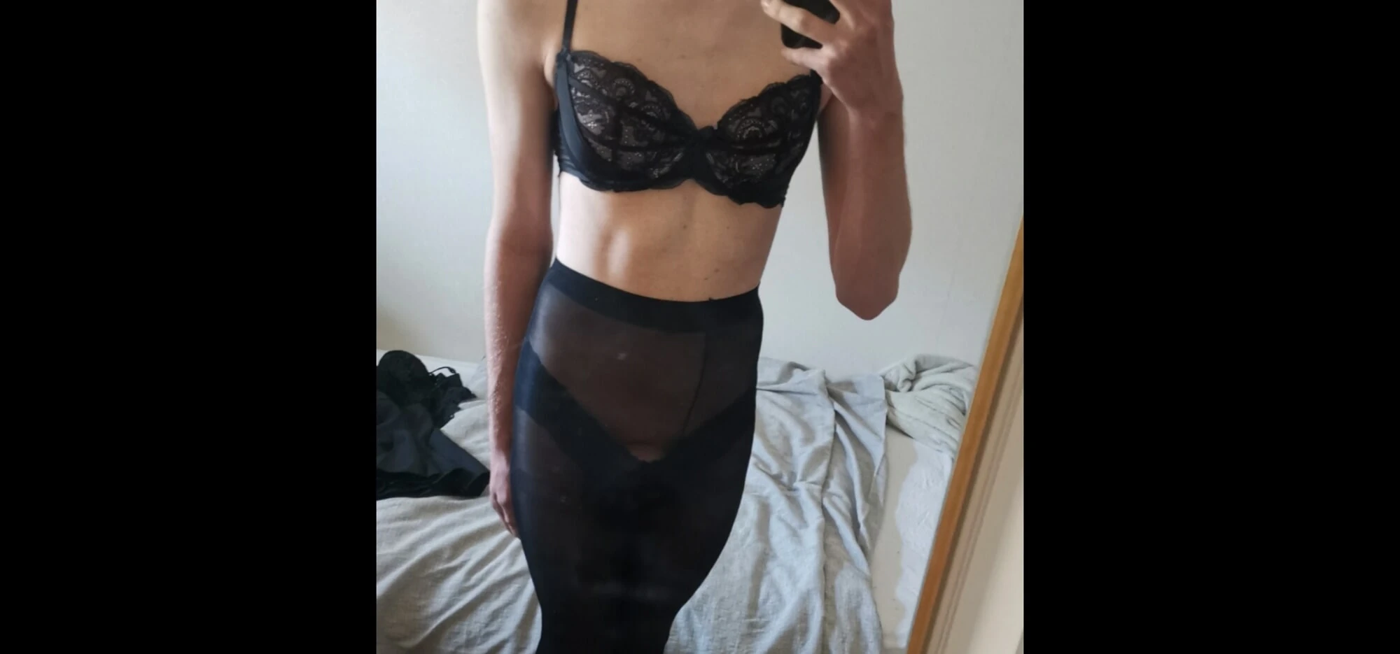 Sissy Janina in black #23
