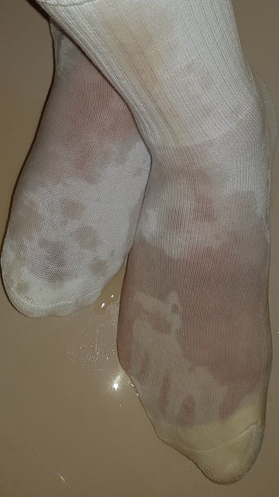 My white Socks - Pee #19