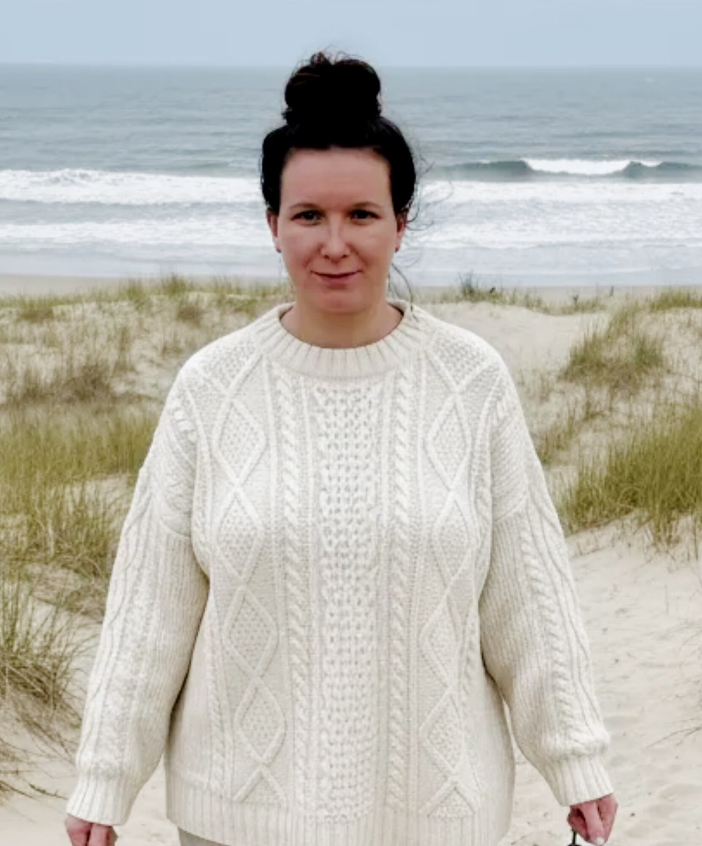 My 63f lesbian mistress had me fingering in a white sweater #17