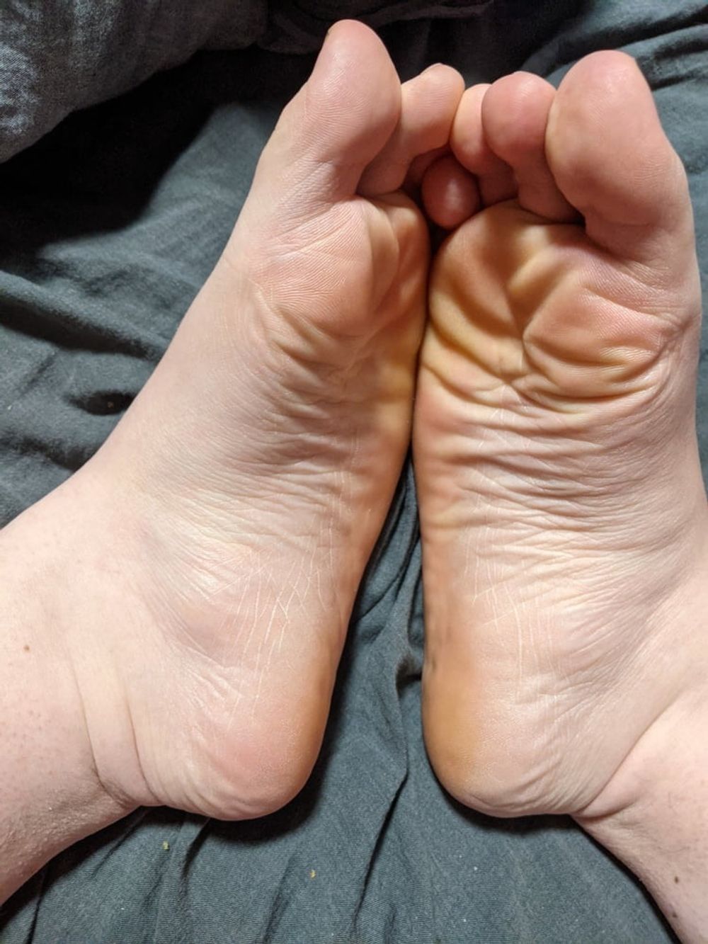 Feet Pictures #1 someone need a Footjob? #6