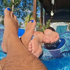 Showing our feet again