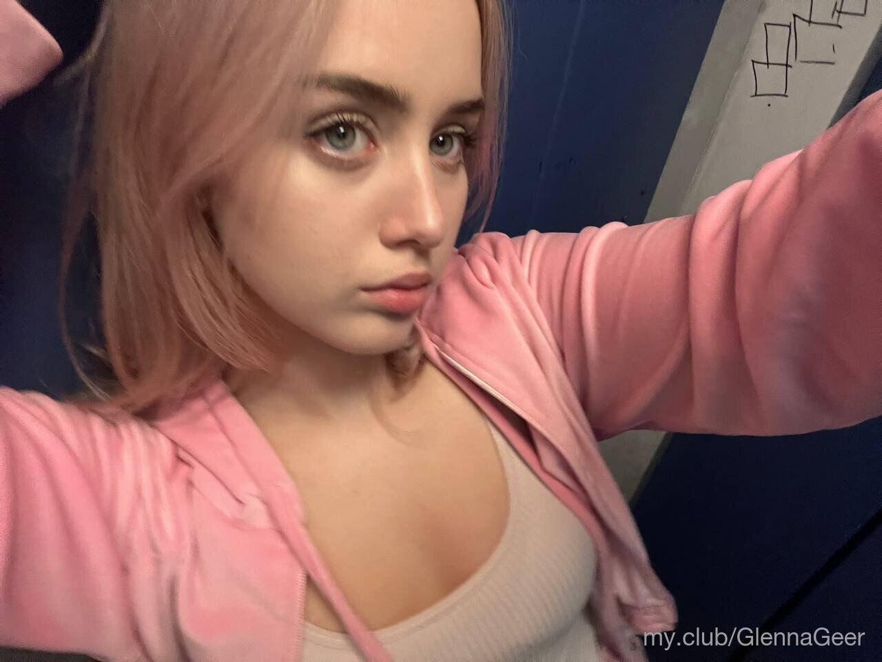 Mia Free Photos