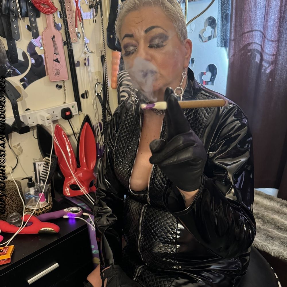 SHIRLEY MISS DOMINATRIX #58