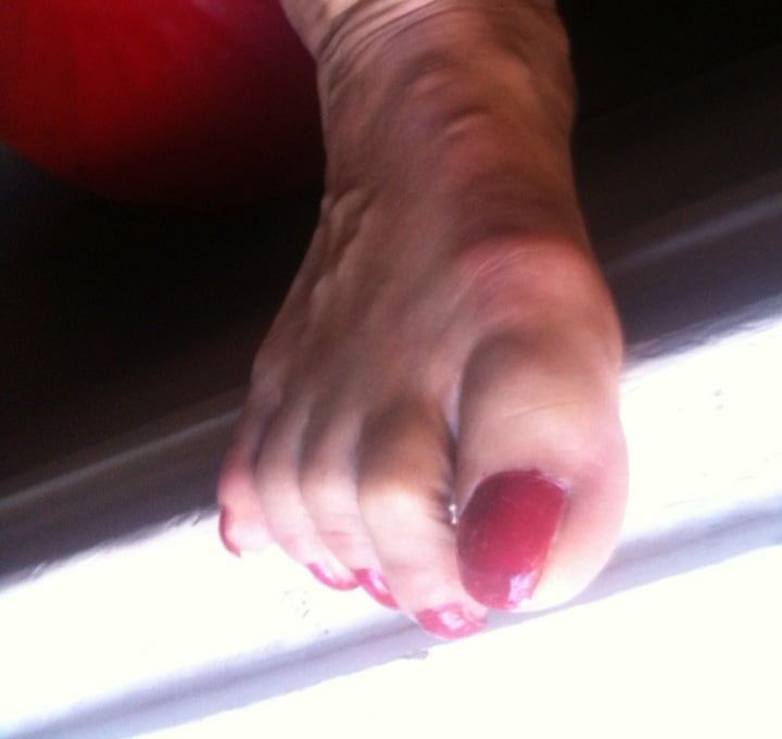 red toenails mix (older, dirty, toe ring, sandals mixed). #47