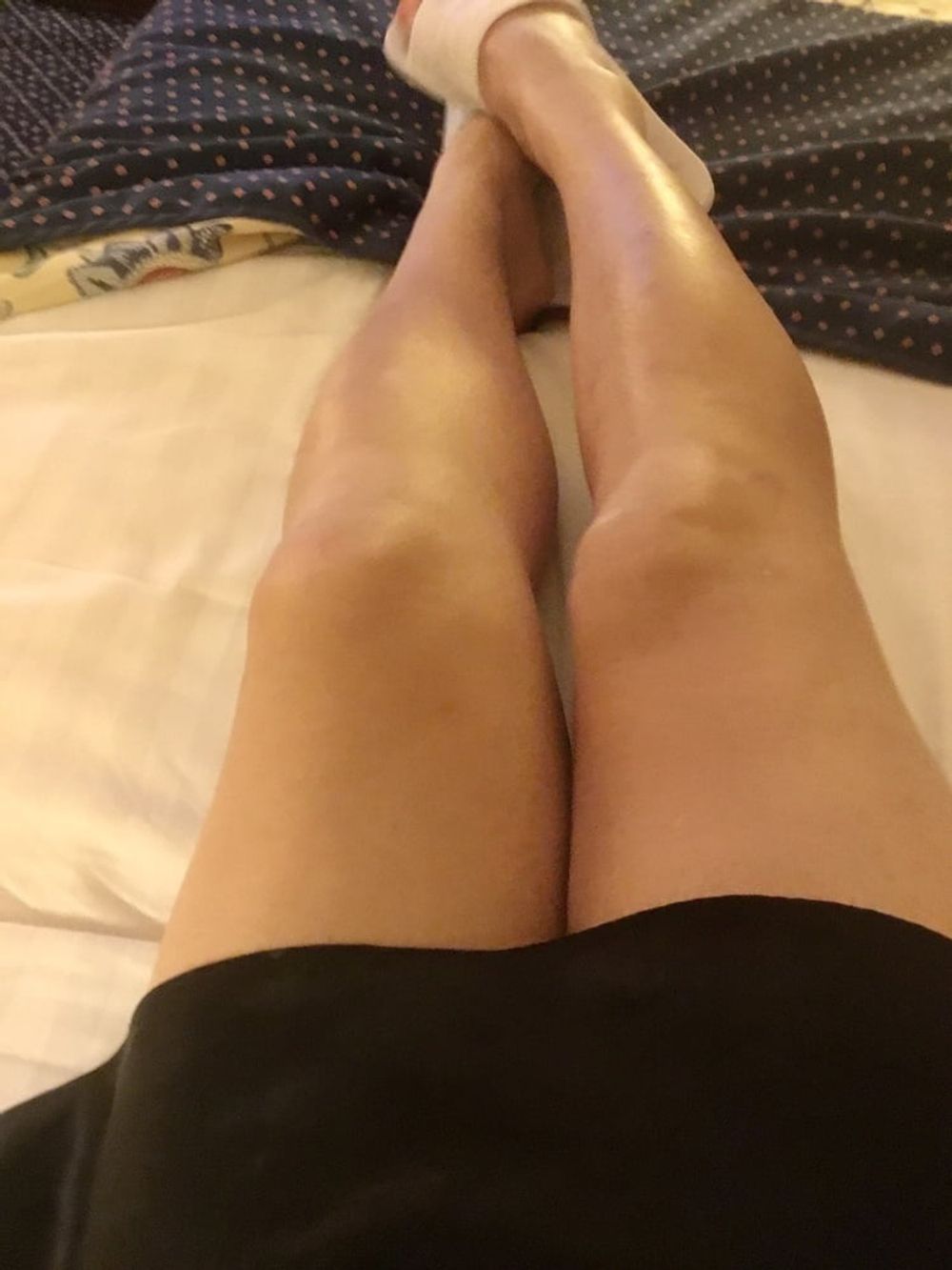 Bare legs #17