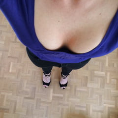 Black skinny, white thong &amp; cleavage