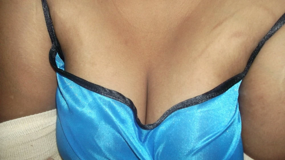 chumki hot  figure #5