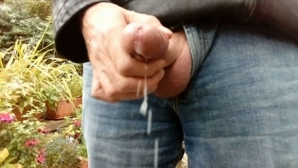 Outdoor Masturbation, Big Cumshot, Leather Jacket and Jeans #5