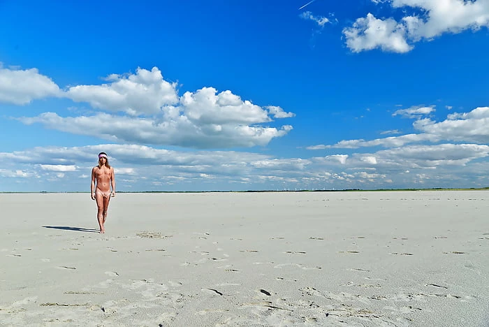 Tygra,shooting on the beach in Hambourg-2 #4