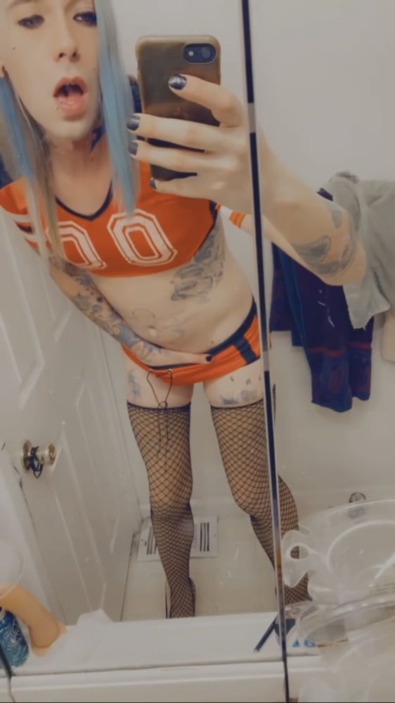Sexy Sports Babe #41