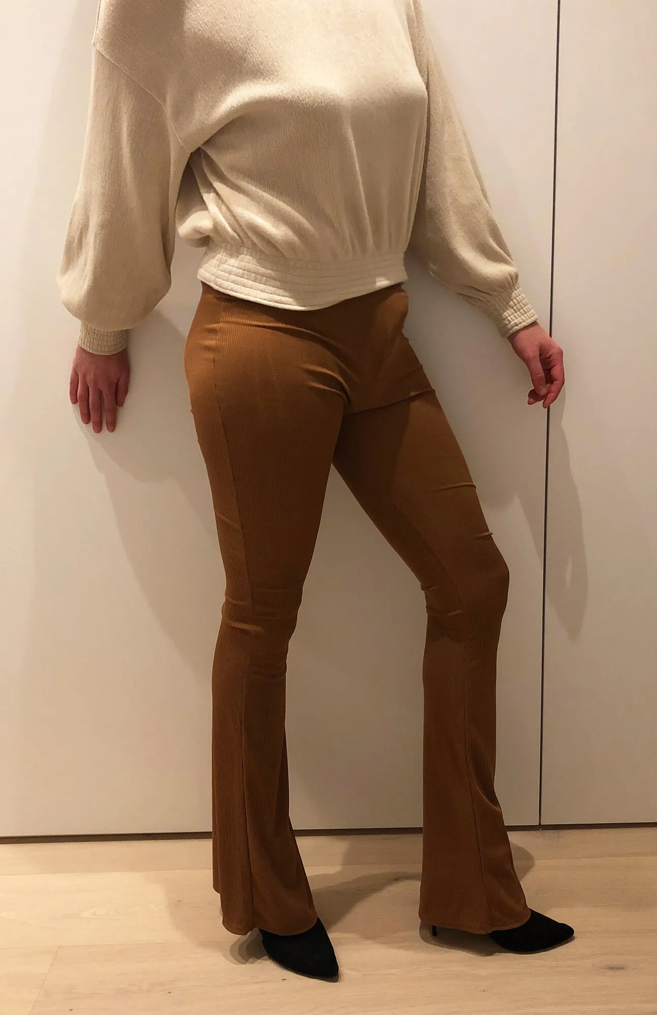 Brown stretch leggings