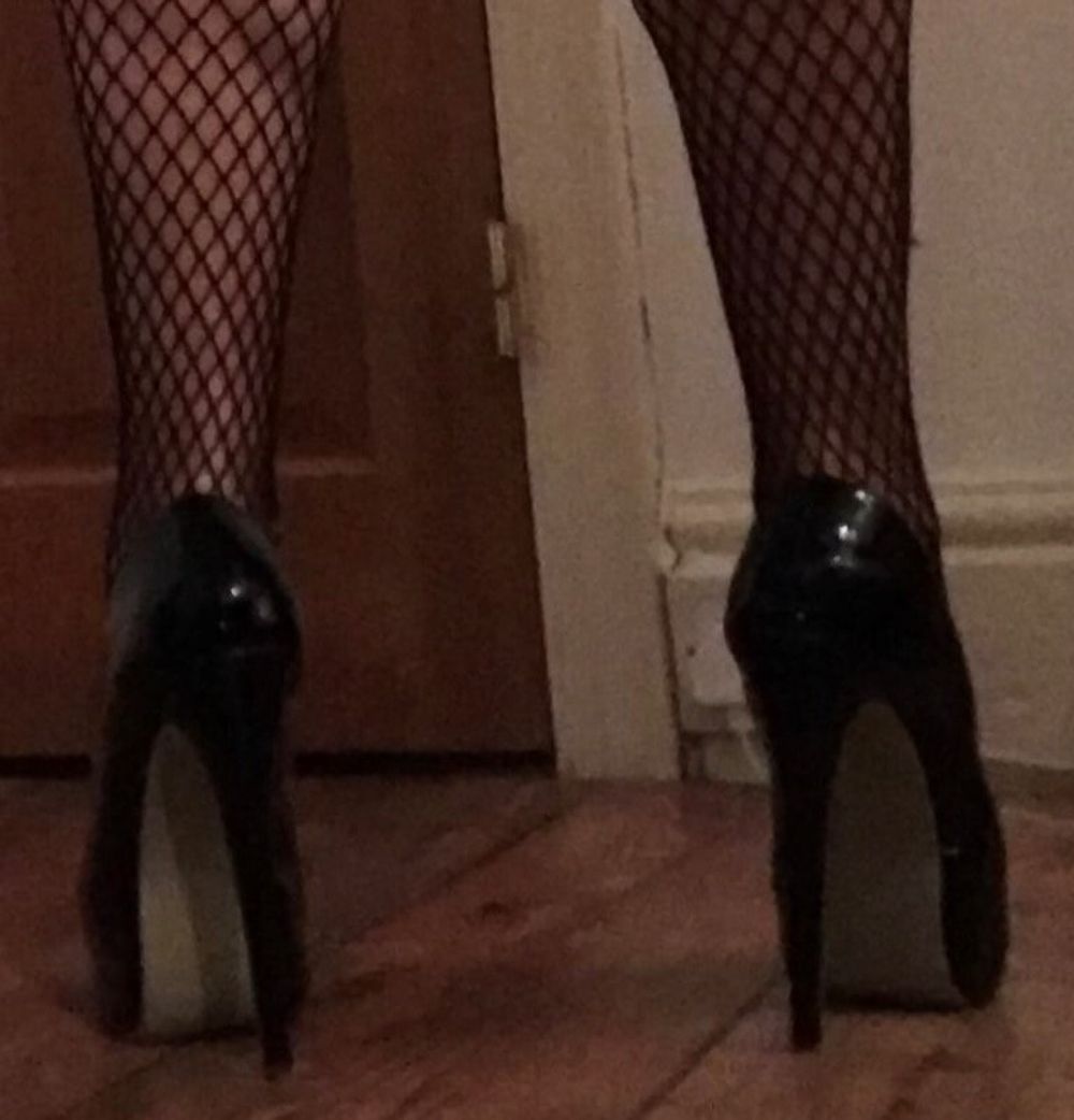 ultra legs in fishnets #5