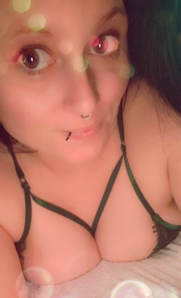 Sexy titty pics #5