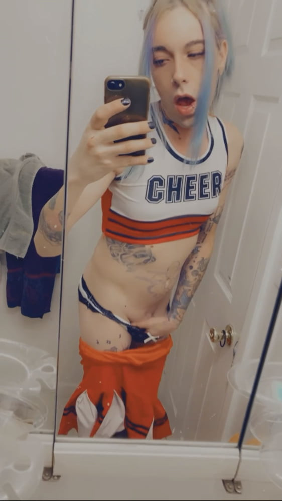 Hot Cheerleader #21