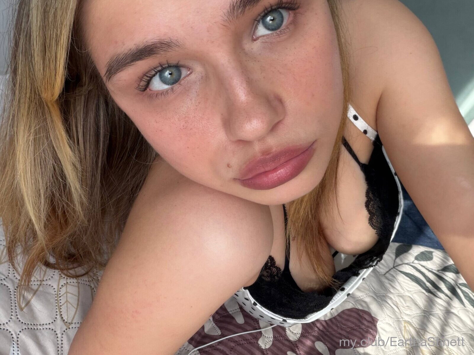 Free Bella Photos #5